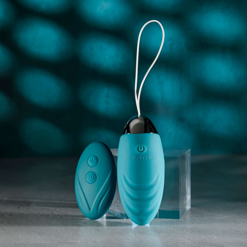 Evolved OVAL OFFICE - Green 8.5 cm USB Rechargeable Wireless Egg with Remote Control - Naughty by Nature Adult Store