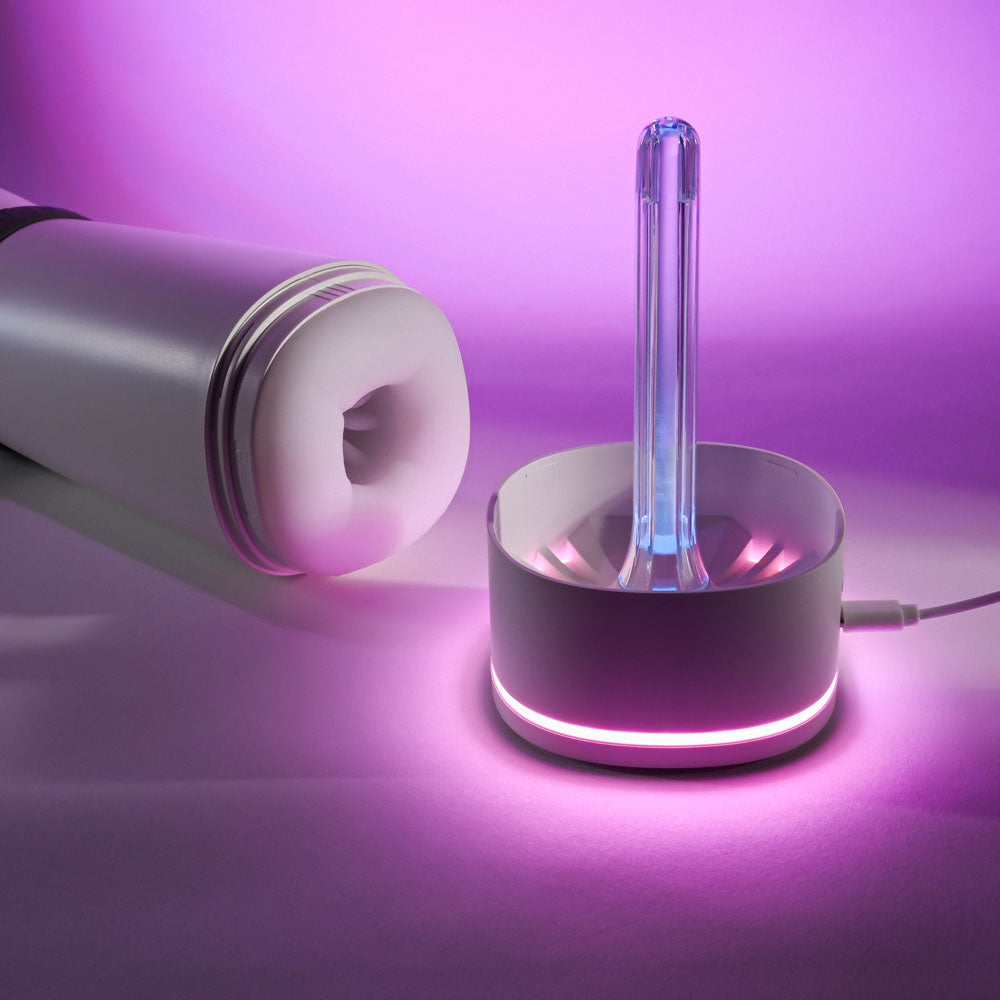 Playboy Pleasure TWIST & STROKE - Heating Stroker with UV Cleaning