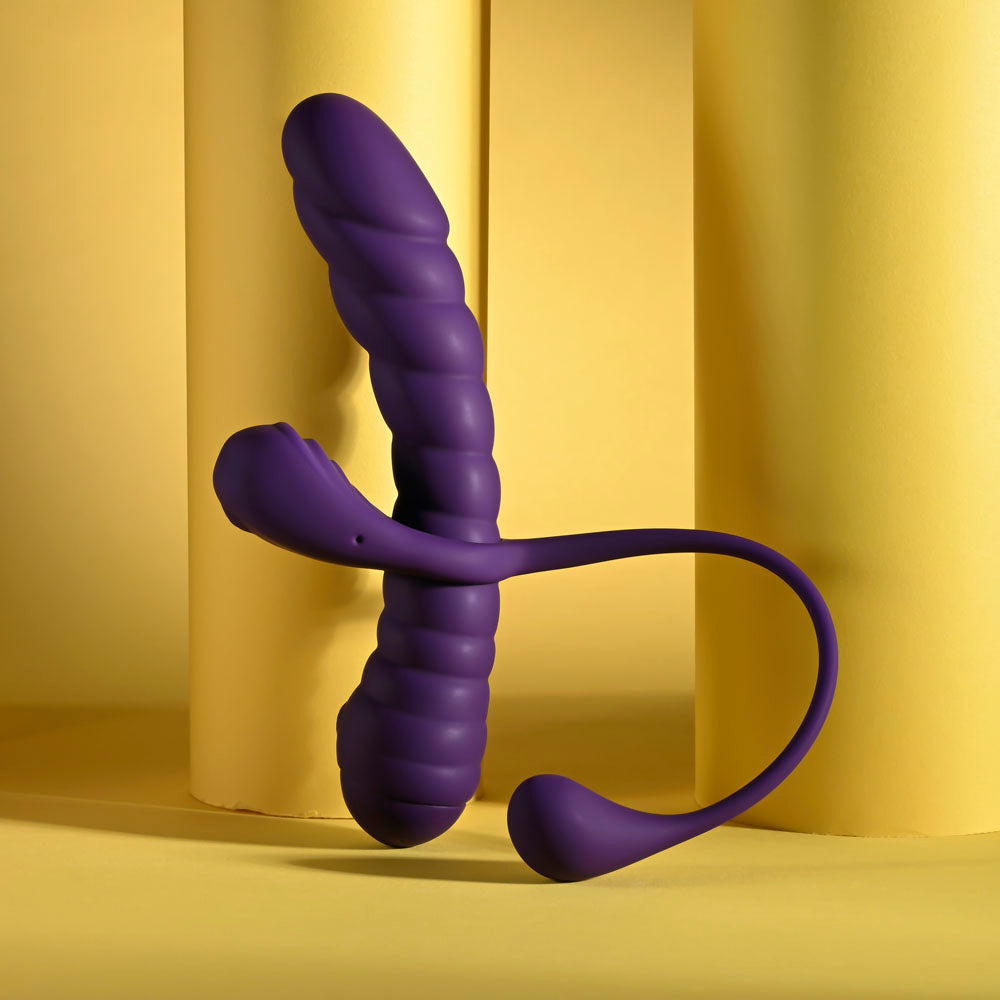 Playboy Pleasure TWISTED PLAYGROUND - Vibrator and Cock Ring Kit