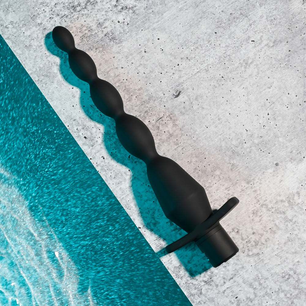 Selopa VIBRATING BUTT BEADS - Black 22 cm USB Rechargeable Vibrating Anal Beads - Naughty by Nature Adult Store