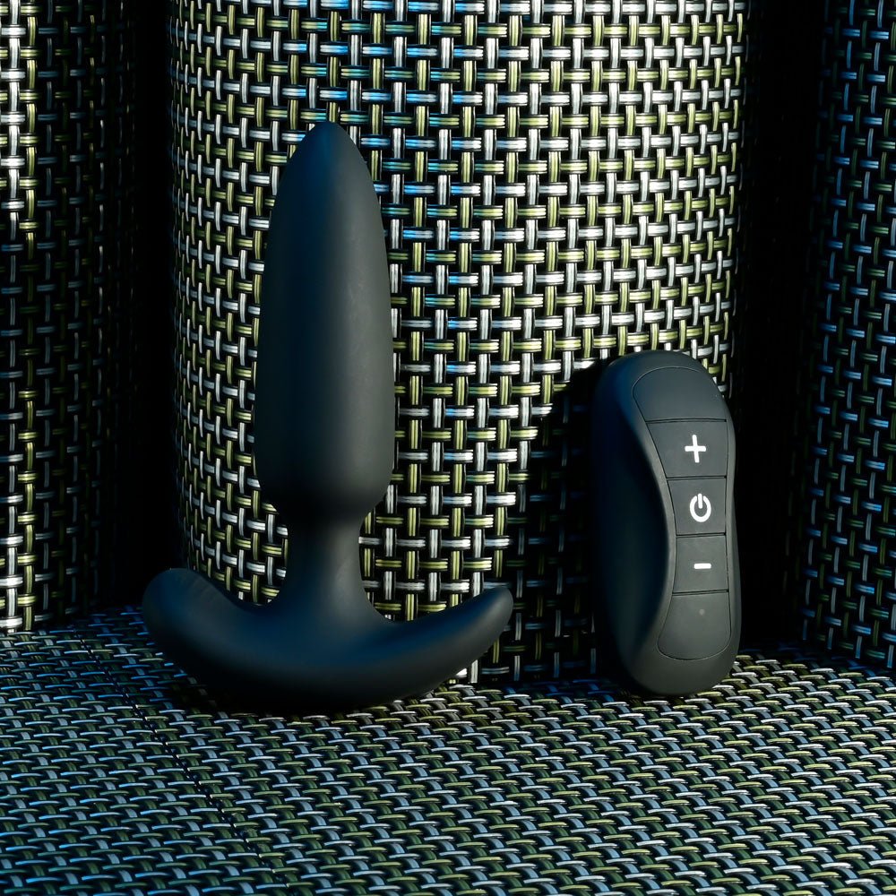 Selopa BLACK BEAUTY - Vibrating Butt Plug with Wireless Remote - ANAL TOYS