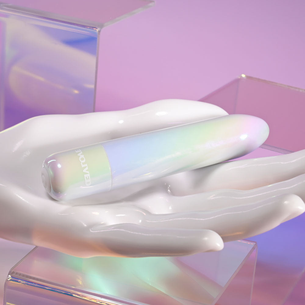 Evolved EASY DOES IT - Pearlescent White 10 cm Bullet