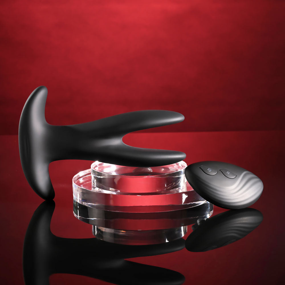 Gender X Spread The Love Black Stretching Anal Plug With Remote