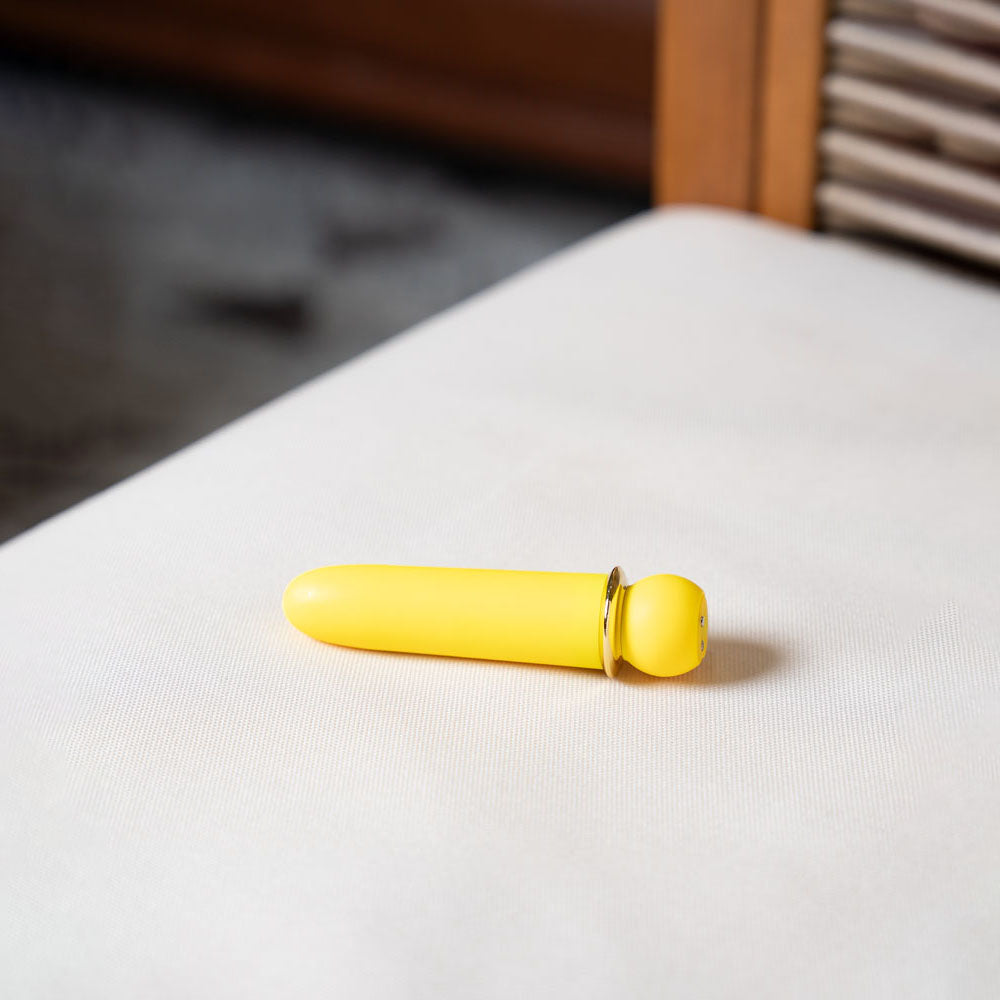 Maia JAGUAR  - Yellow 10.1 cm USB Rechargeable Bullet - Naughty by Nature Adult Store