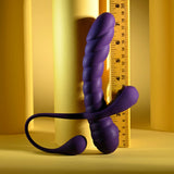Playboy Pleasure TWISTED PLAYGROUND - Vibrator and Cock Ring Kit