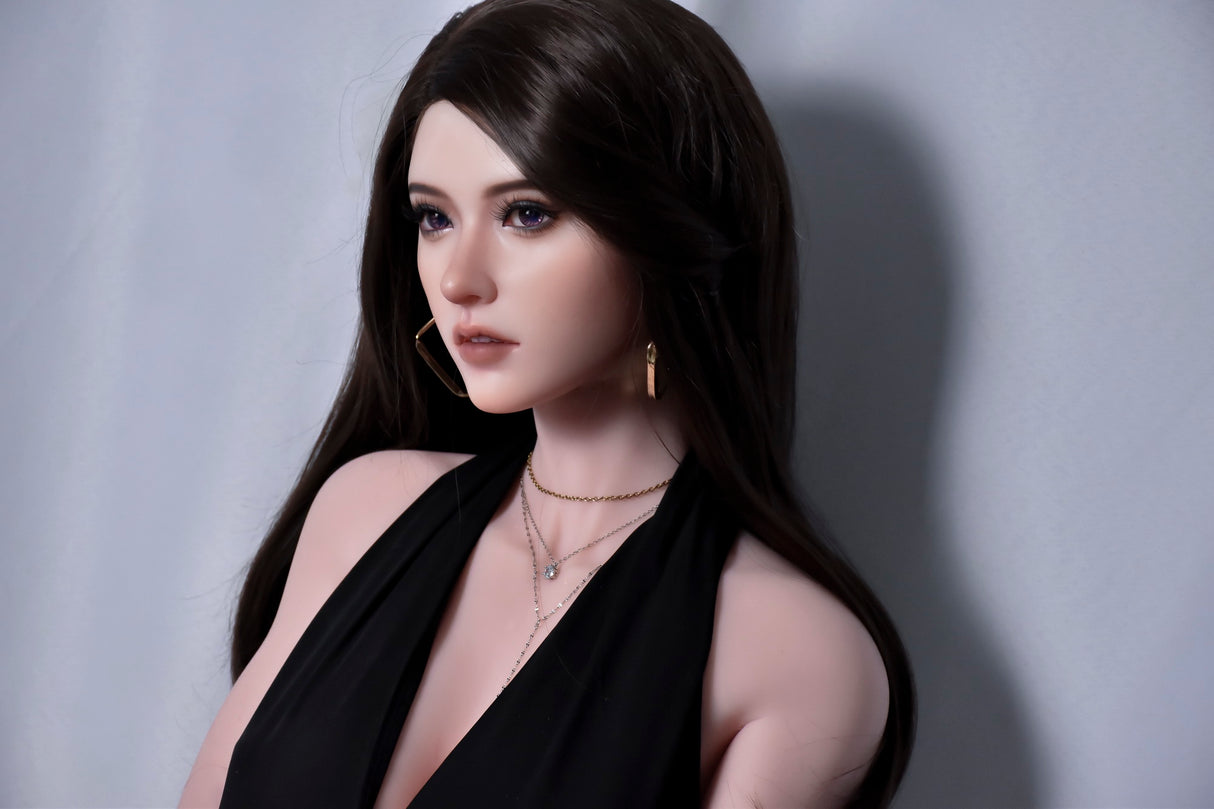 165cm (5ft5) Japanese Silicone Sex Doll Iwai Yuzuki