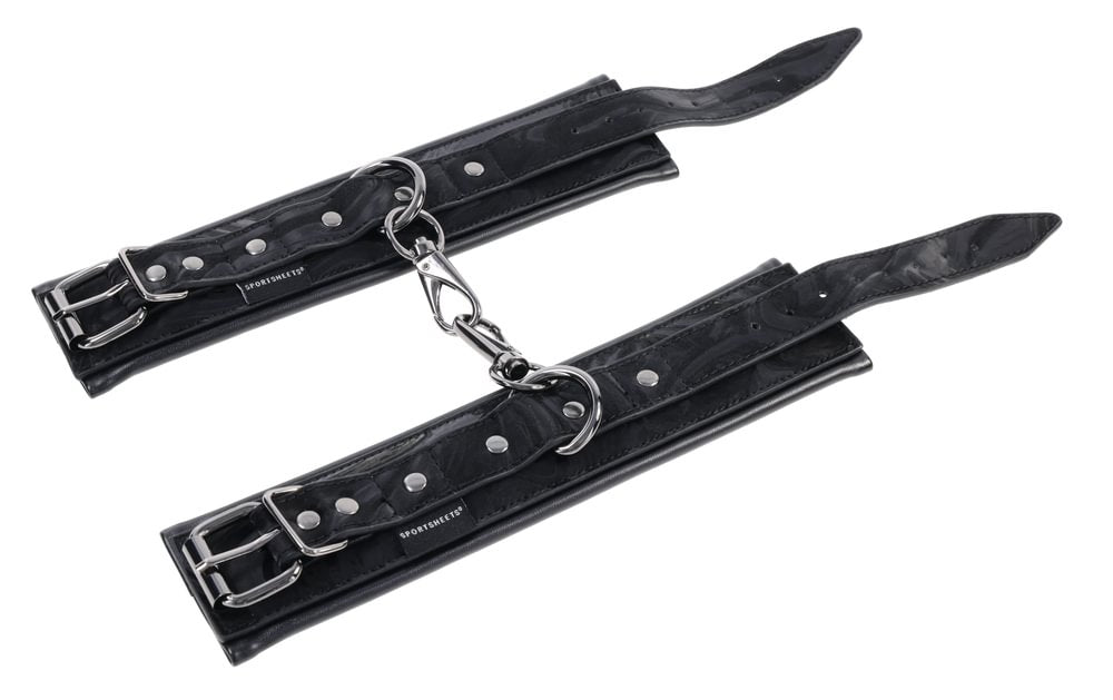SPORTSHEETS Velvet Noir Handcuffs - Black