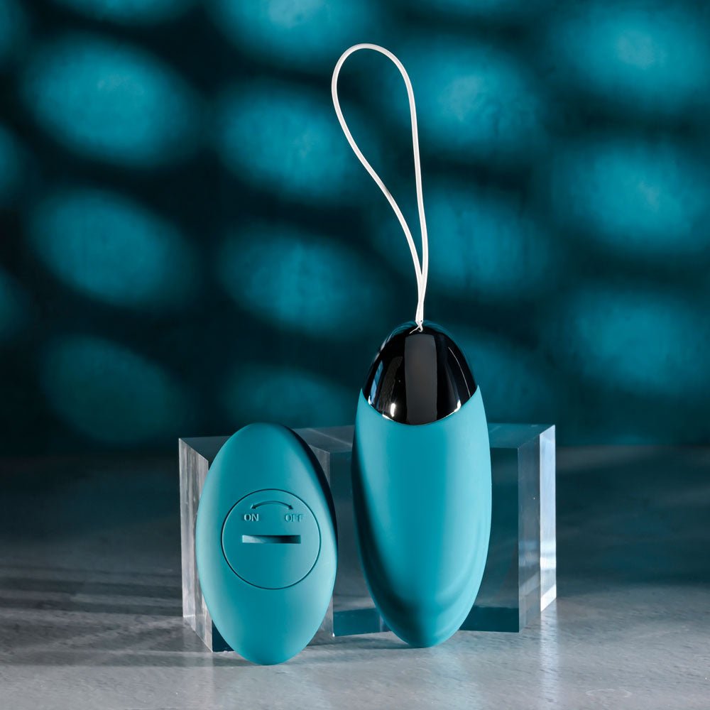 Evolved OVAL OFFICE - Green 8.5 cm USB Rechargeable Wireless Egg with Remote Control - BULLETS & EGGS